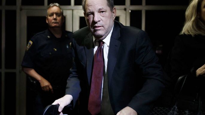 Monitorean a Harvey Weinstein en prisión para evitar su suicidio