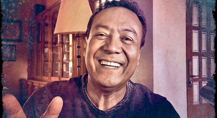 Carlos Cuevas rompe el silencio y desmiente que tuvo un romance con Juan Gabriel; así lo aclara