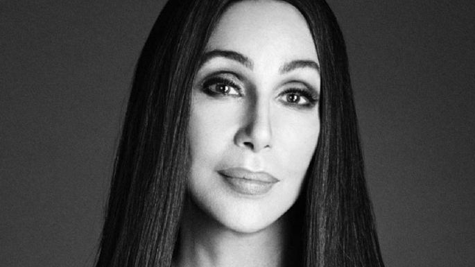 Cher viaja a Pakistán para agradecer la liberación del elefante Kaavan