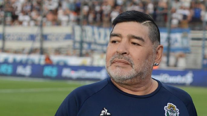 Filtran llamada del médico de Maradona al 911