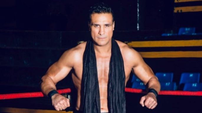 Tras escándalo, retiran cargos contra el luchador mexicano Alberto del Río