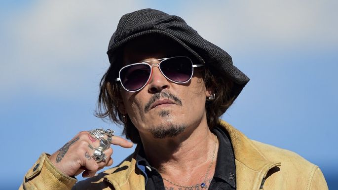 Dior mantiene contrato de Johnny Depp y hace enfurecer a televidentes