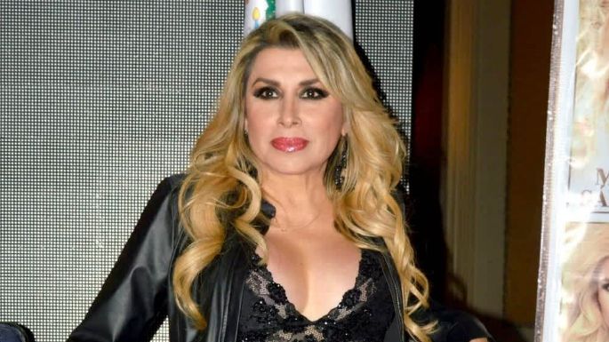 Dulce responde a los comentarios en su contra en redes por olvidar la canción de María José