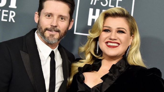 Divorcio de Kelly Clarkson se complica; su ex le exige cerca de medio millón de dólares