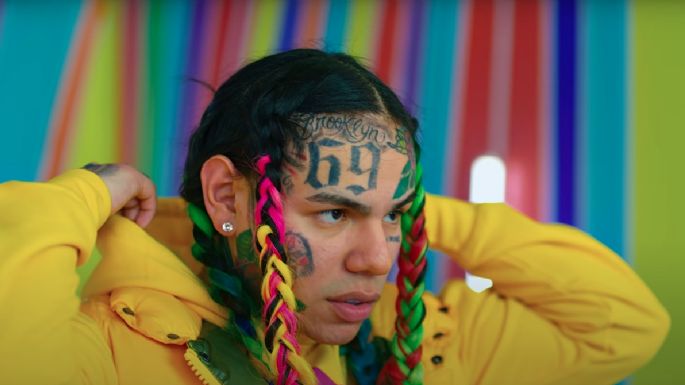 Expulsarían a Tekashi 6ix9ine de restaurante por dar bebidas alcohólicas gratis