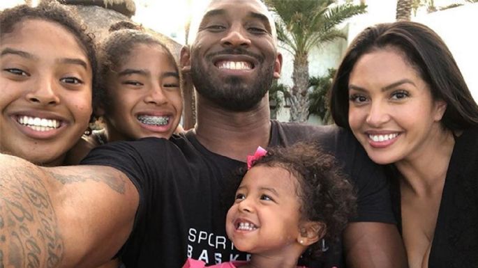 Vanessa Bryant manda emotivo mensaje en su primera Navidad sin Kobe y Gianna