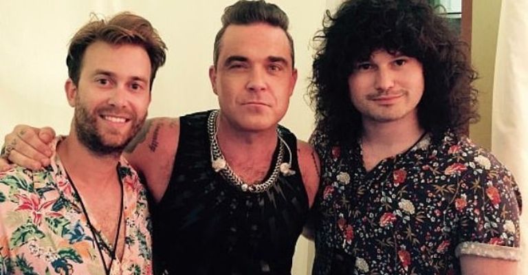 Robbie Williams y su nueva banda