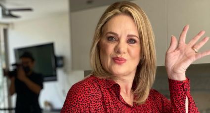 Érika Buenfil saca el ‘glamour’ y posa con este encantador ‘outfit’ metálico desde Instagram