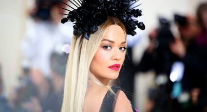 Rita Ora posa con ceñido outfit negro y roba corazones en Instagram