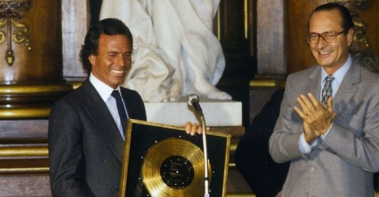 Julio Iglesias posee una gran trayectoria 