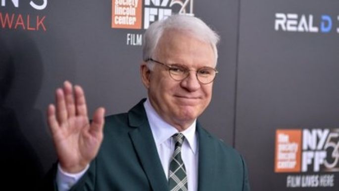 El comediante Steve Martin da a sus fans buenas y malas noticias sobre su vacuna contra el Covid-19