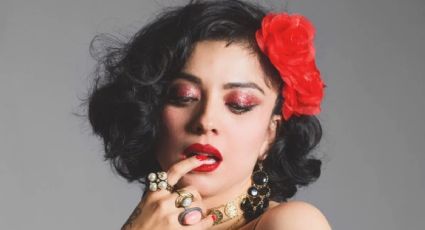 Mon Laferte estrena su canción 'Se Me va a Quemar el Corazón'; un adelanto de su próximo álbum