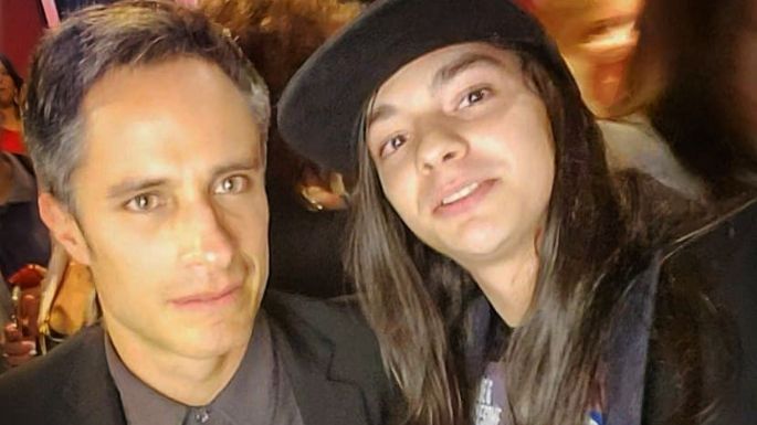 El medio hermano de Gael García arremete en contra de la viuda de su padre, José Ángel García