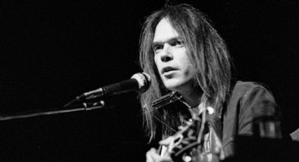 ¡Genial! El legendario rockero canadiense Neil Young anuncia que lanzará un nuevo disco