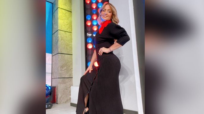 Andrea Legarreta enloquece Televisa al posar en sensual vestido rojo desde 'Hoy'