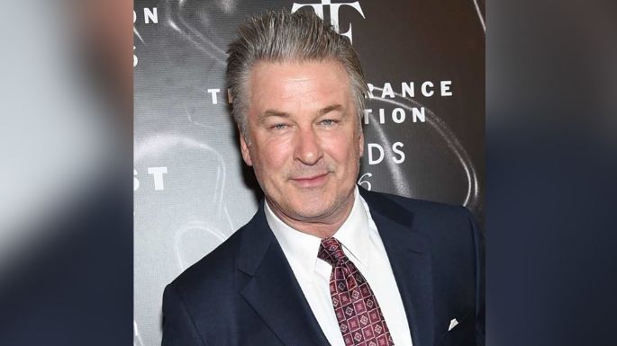 "Histérico e inconsolable": Tras matar a Halyna Hutchins, Alec Baldwin dejaría la actuación