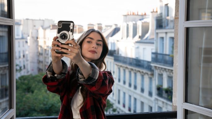 Lily Collins defiende a su personaje de 'Emily in Paris' de las malas críticas