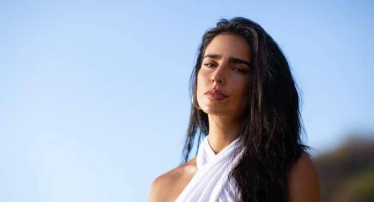 Bárbara de Regil regresa a las redes y comparte tierna fotografía con su hija