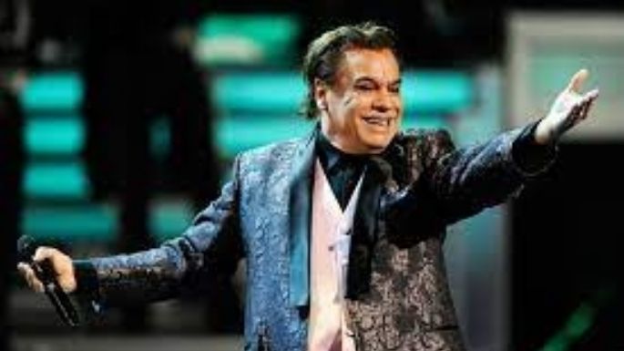 Anabel Hernández revela que Juan Gabriel casi muere al plantarle beso a este narcotraficante