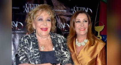 Sylvia Pasquel muestra su emoción al homenaje de su madre en Bellas Artes