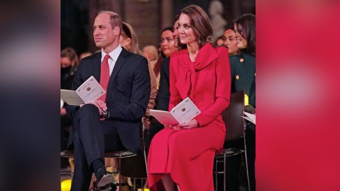 Más enamorados que nunca: Príncipe William y Kate Middleton comparten FOTO de su fiesta de Año Nuevo