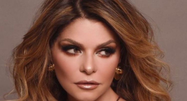 FOTO: Itatí Cantoral presume figura en increíble vestido dorado y le llueven halagos en Instagram