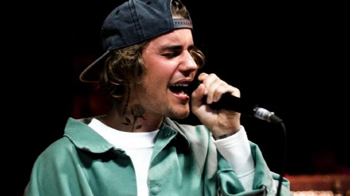 Justin Bieber deleita a sus fans con un concierto gratuito como regalo de San Valentín