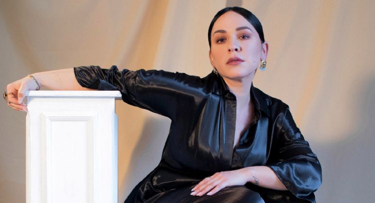 Carla Morrison está de estreno con su más reciente cover 'Estoy Aquí' de Shakira