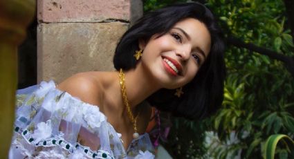 Ángela Aguilar estrena 'Bésame Mucho' en mariachi para que siempre recuerden a México