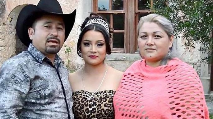 ¿Ahora se lanza a la política? Esto es lo que la quinceañera más famosa de México dice al respecto