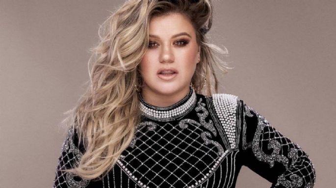 Mira el sorprendente cover que Kelly Clarkson hace a la banda de rock U2 de esta famosa canción