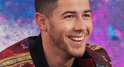 ¡Increíble! Nick Jonas estrena dos espectaculares canciones en su debut en 'Saturday Night Live'