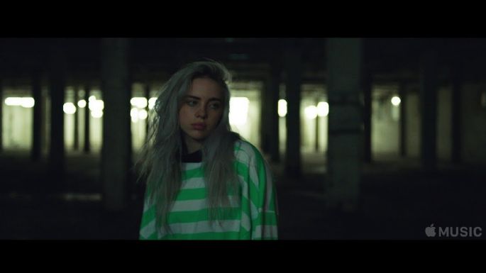 Billie Eilish comparte un segundo avance de su próximo documental 'The World’s A Little Blurry'