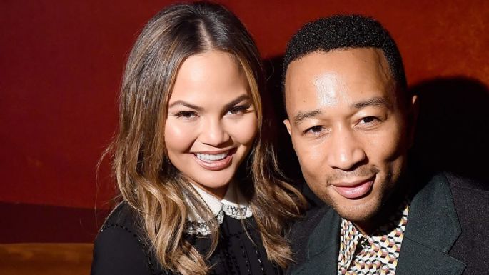 La modelo Chrissy Teigen comparte estas dolorosas palabras tras perder a su bebé