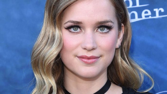 Elizabeth Lail, actriz de 'You', estará en el reboot de 'Gossip Girl'