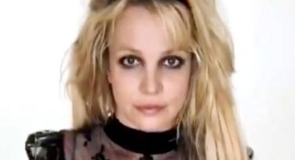 Britney Spears confunde a sus fans con múltiples publicaciones que hacen referencia al color rojo