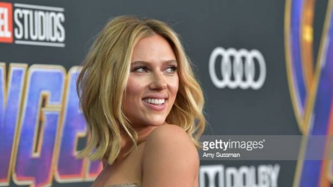 Scarlett Johansson confiesa que su carrera está construida por sus polémicas del pasado