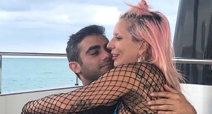 Lady Gaga presume el detalle que le envió su novio por su cumpleaños