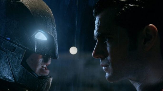 Zack Snyder revela títulos alternos de 'Batman vs Superman'; Warner tuvo la palabra final