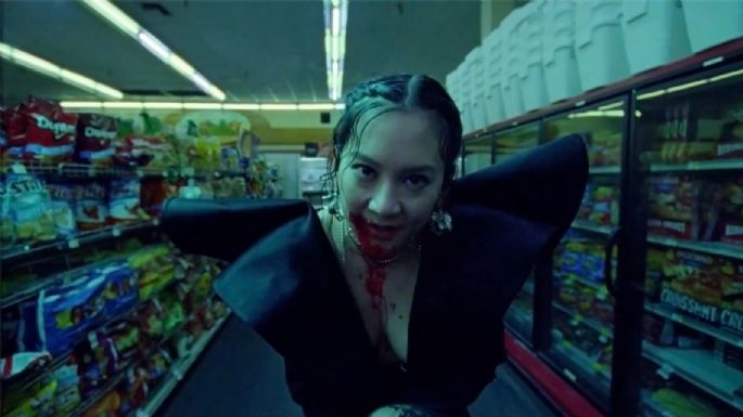 Mira el perturbador videoclip de Japanese Breakfast de su nueva canción 'Posing in Bondage'