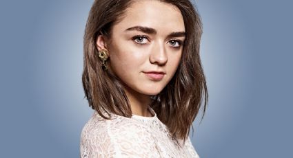 Maisie Williams luce una figura envidiable en este traje gris