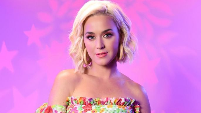 Katy Perry derrocha elegancia y estilo en jumpsuit rosa, ideal para la primavera