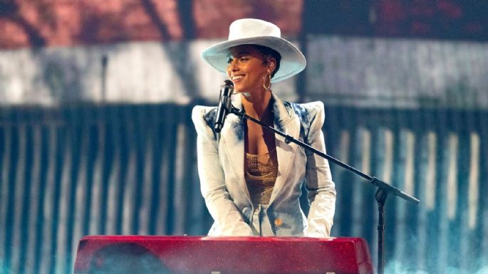 ¡Derrocha talento! Mira la asombrosa participación de Alicia Keys en los Billboard Music Awards 2021