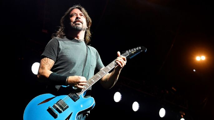 Mira a Jack Black y Karen O colaborar junto a Dave Grohl  para las sesiones de Hanukkah