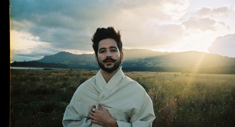 ¡Buenas noticias! Camilo está de regreso en la música con el tema ‘Pesadillas’