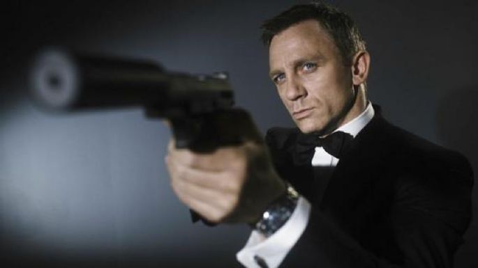 Guionista de las últimas películas de 'James Bond' critica la adquisición de Amazon a MGM