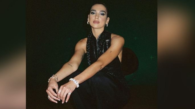 Dua Lipa sorprende a Instagram con increíble noticia en atrevido atuendo