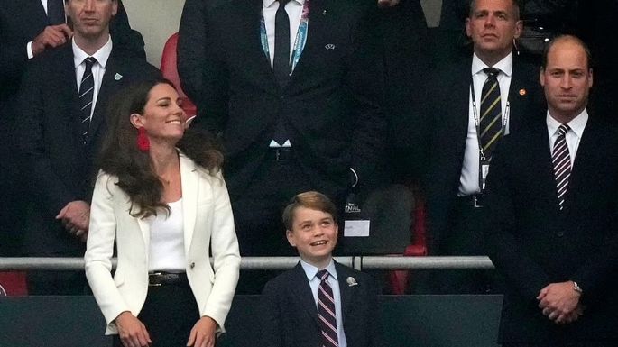 ¡El mayor fan! Hijo de Kate Middleton y el Príncipe William revoluciona la Eurocopa con este festejo