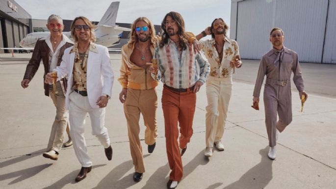 Foo Fighters lanza un nuevo video musical de su cover de 'You Should Be Dancing' de los Bee Gees