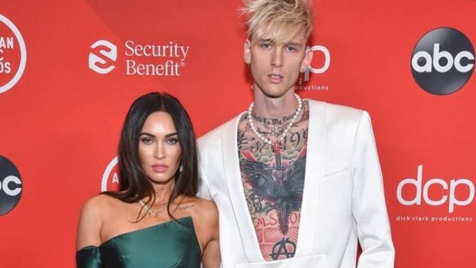 Machine Gun Kelly y Megan Fox presentan problemas para casarse ¿Qué pasó?